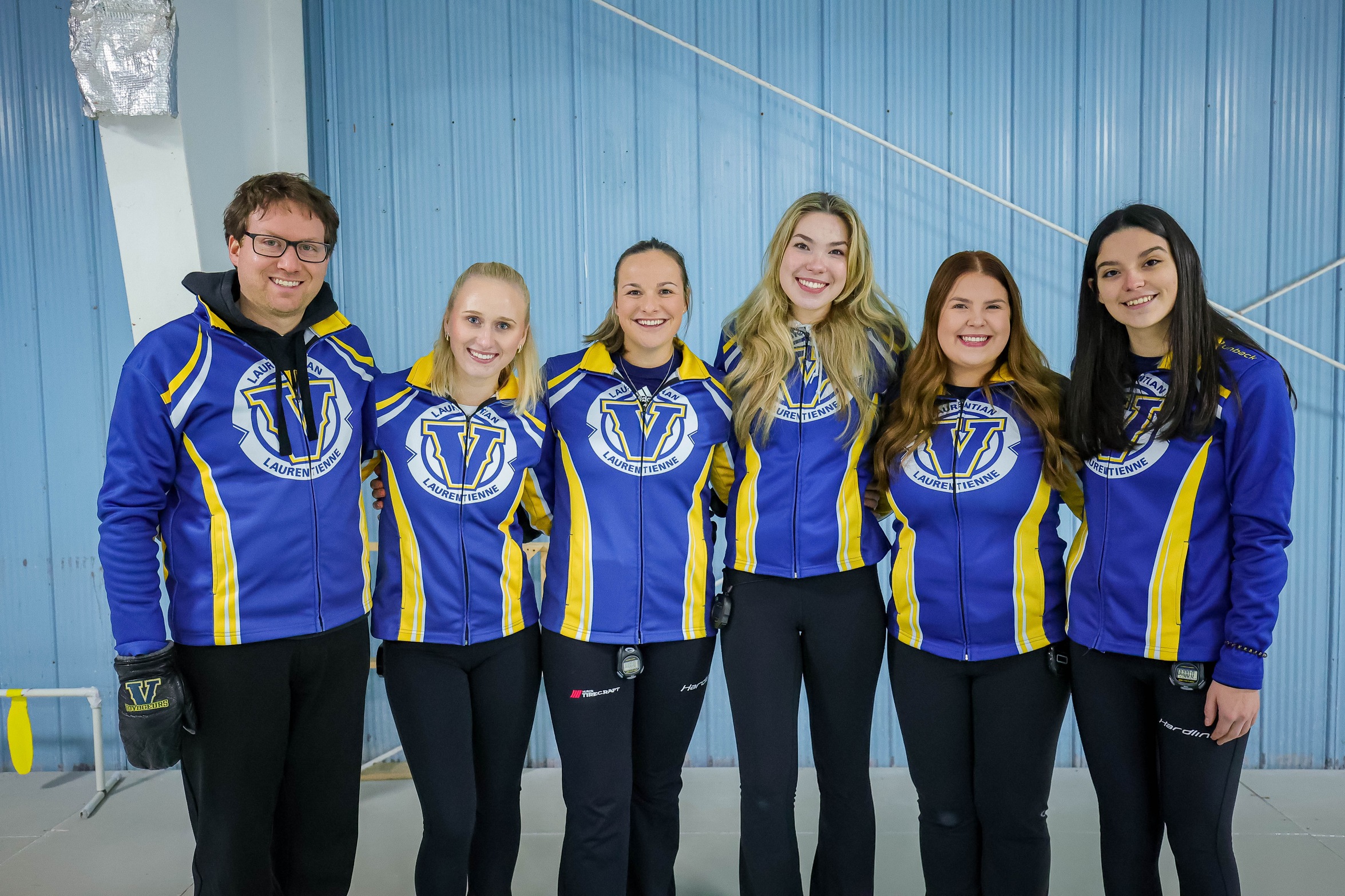 WCURL - L&rsquo;&eacute;quipe f&eacute;minine de curling se rend au Nouveau-Brunswick pour les championnats nationaux